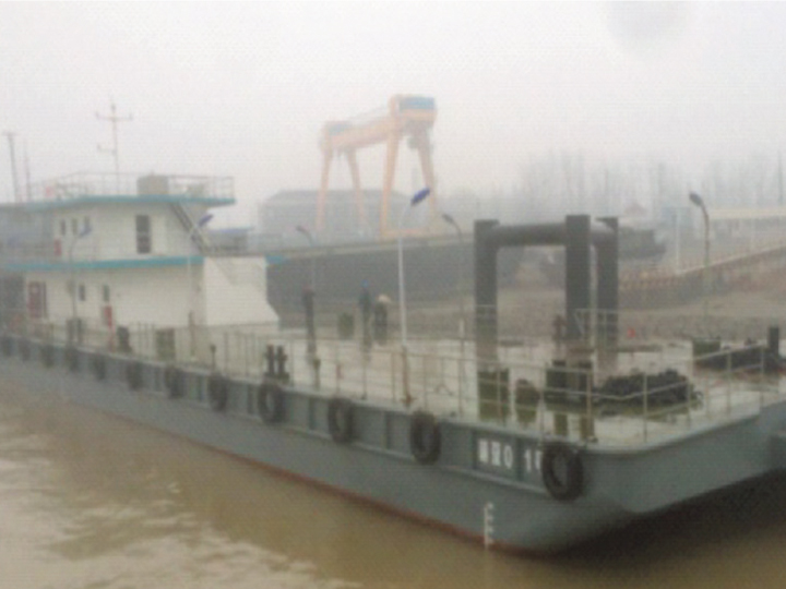 65M dock barge